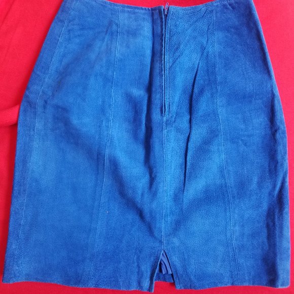Wilsons Vintage 1990's Royal Blue short Suede Skirt - Picture 2 of 2